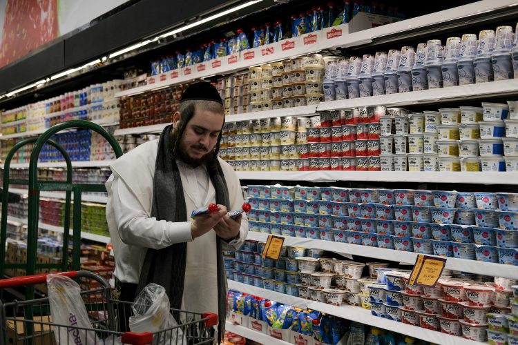 Inflation drives up Passover food prices for US Jews